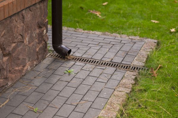 Gutter Drain Maintenance in Camas